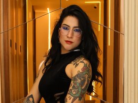 Profile Picture of madymonroe