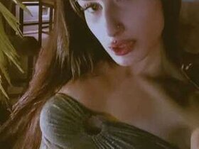 Profile Picture of Miilufoxxx