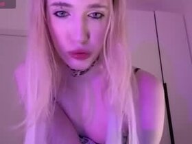 Profile Picture of sweetcrystalll