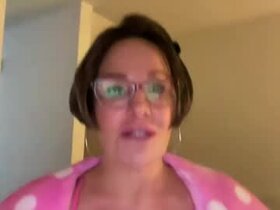 Profile Picture of Milf_Goddess
