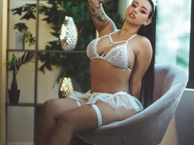 Profile Picture of SarahMoonn