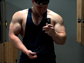 Profile Picture of Richard Dullas