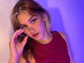 Profile Picture of ElodieGardner