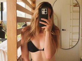 Profile Picture of HeyFrenchieLola