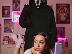 Profile Picture of renata_and_max