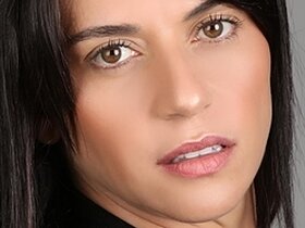 Profile Picture of Antonela 25