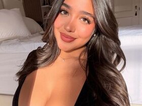 Profile Picture of Adora