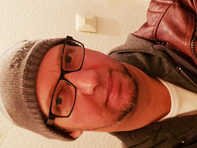 Profile Picture of Tom03zeigegeil
