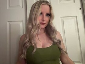 Profile Picture of annallise