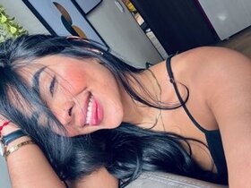 Profile Picture of JustIsabella