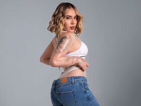 Profile Picture of MadisonReeds