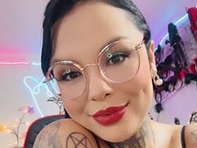 Profile Picture of Aby Lux