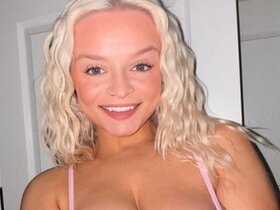 Profile Picture of explorejade