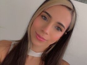 Profile Picture of AndreaDuquee