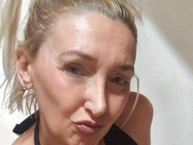 Profile Picture of Cloe69
