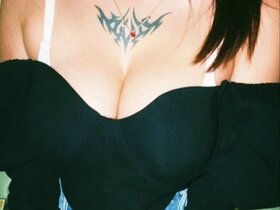 Profile Picture of YummyGirl