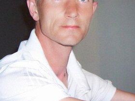 Profile Picture of julien865