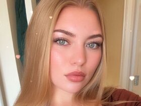 Profile Picture of Ellie19Xo