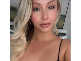 Profile Picture of Annabelle_Dixie