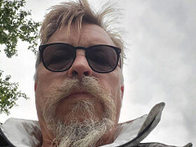 Profile Picture of reallyrandy582