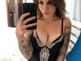 Profile Picture of EmiliaCatalina
