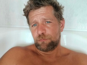 Profile Picture of Nudista1984