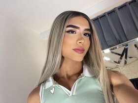 Profile Picture of samantha-030