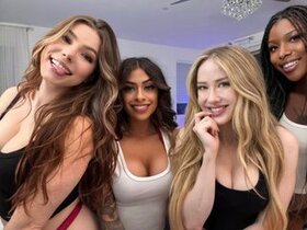Profile Picture of SkinnyMiniMia