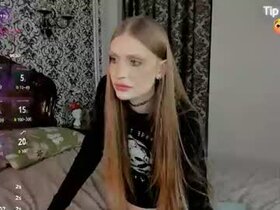 Profile Picture of runeblossom