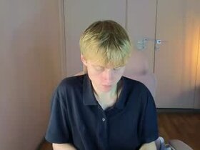 Profile Picture of avenrey