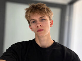 Profile Picture of Zack Fields