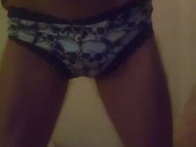 Profile Picture of Teasemyhole